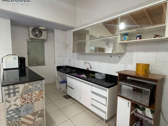 Imagem: Casa com 3 Quartos para Locação, Condomínio
