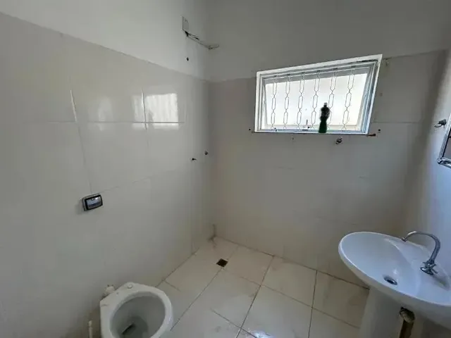 Imagem 16: Sobrado Comercial com 3 Quartos - Bairro Quilombo - Cuiabá - Mt