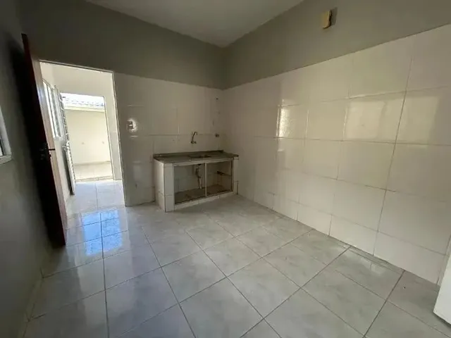 Imagem 12: Sobrado Comercial com 3 Quartos - Bairro Quilombo - Cuiabá - Mt