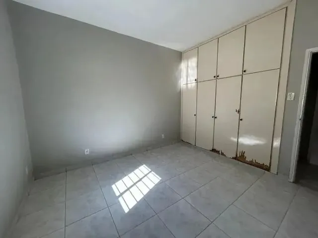 Imagem 4: Sobrado Comercial com 3 Quartos - Bairro Quilombo - Cuiabá - Mt