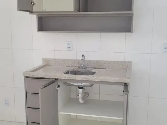 Imagem 2: Apartamento para Alugar com 2 Quartos Sacada no Bairro Morada do Ouro