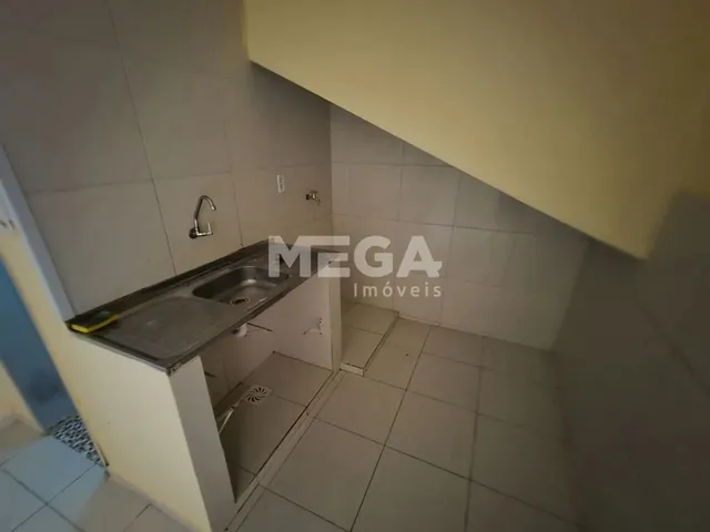 Imagem 2: Casa com 2 Quartos no Bairro Parque Araxá em Fortaleza, Ce