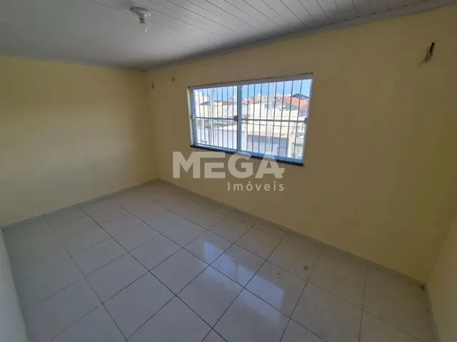 Imagem 9: Casa com 2 Quartos no Bairro Parque Araxá em Fortaleza, Ce