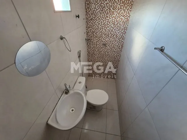 Imagem 7: Casa com 2 Quartos no Bairro Parque Araxá em Fortaleza, Ce
