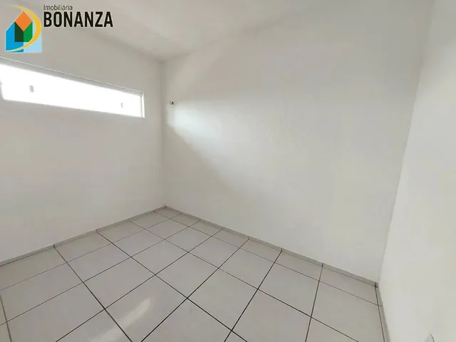 Imagem 2: Apartamento no Monte Castelo com 2 Quartos para Alugar