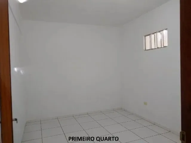 Imagem 8: Alugo Casa no Montenegro Ii, José Walter, com 3 Quartos e Garagem