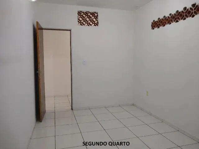 Imagem 5: Alugo Casa no Montenegro Ii, José Walter, com 3 Quartos e Garagem