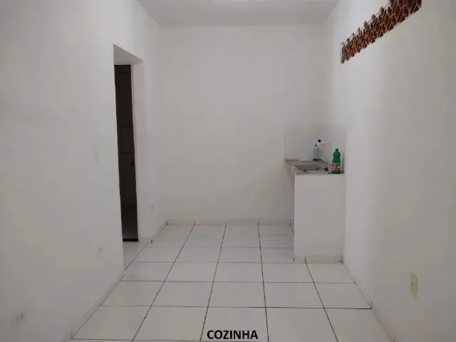Imagem 10: Alugo Casa no Montenegro Ii, José Walter, com 3 Quartos e Garagem