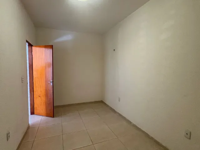 Imagem: Alugo Kitnet C/ Água Inclusa