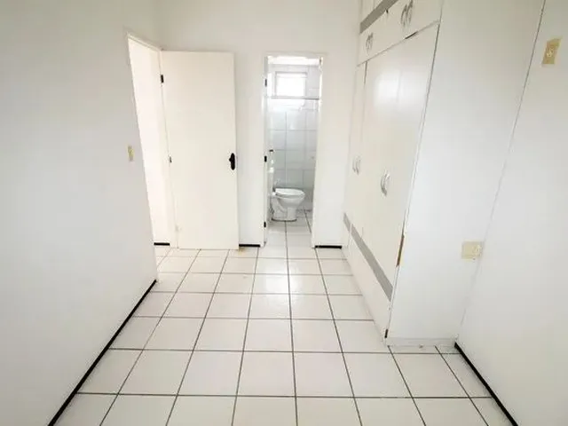 Imagem 7: Apartamento para Alugar no Bairro de Fátima com 3 Quartos e 2 Vagas