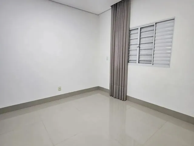 Imagem 2: Casa Condomínio Florais do Vale 4 Suites