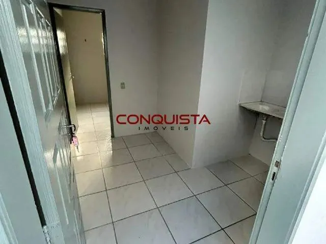 Imagem 8: Kitnet para Alugar em Parangaba (Fortaleza) - 30 M², 1 Quarto, R$ 700