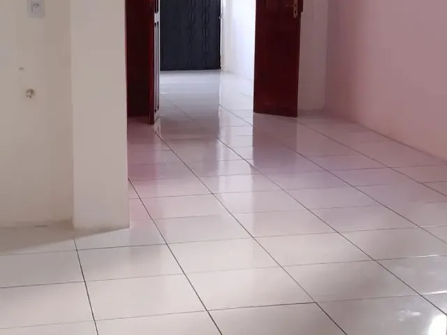 Imagem 7: Casa de 100M² com 2 Quartos e 2 Banheiros no Alvaro Weyne, Proximo Ao Riomar Kennedy