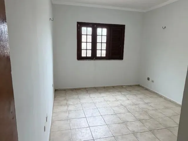 Imagem 10: Alugo Duplex na Cidade dos Funcionários (Condomínio de Casas Residencial Alessandria