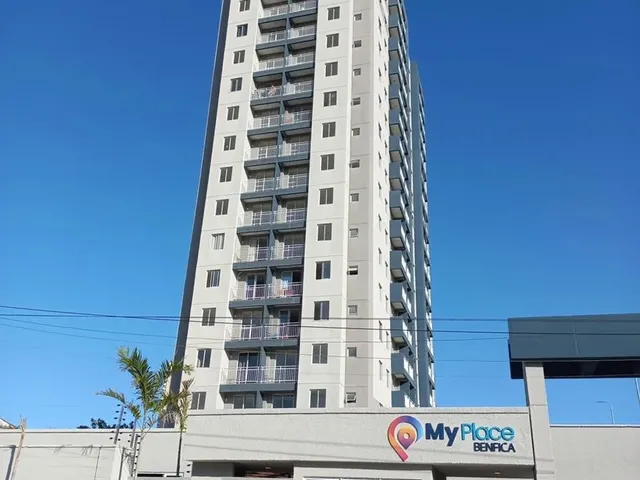 Imagem 1: Excelente Apartamento com 2 Quartos, Banheiro Social, Sala Integrada À Cozinha e Área