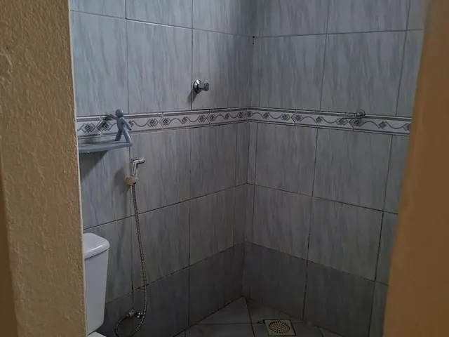 Imagem 12: Aluga-Se Apto de Quartos