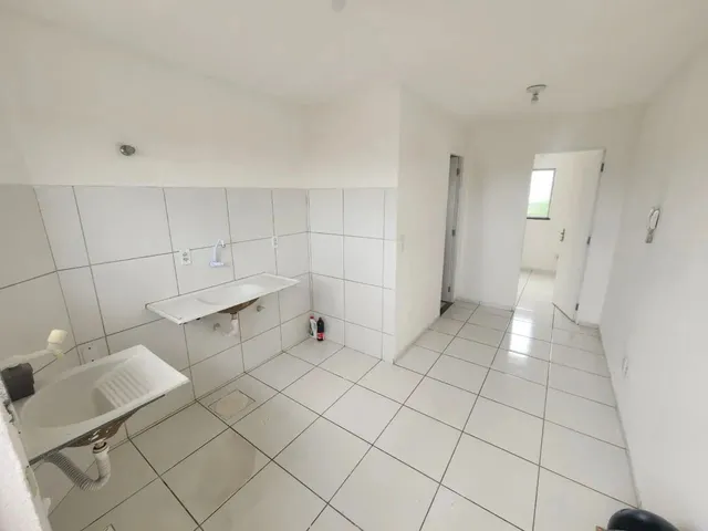 Imagem 8: Apartamento com 1 Quarto para Alugar na Cidade dos Funcionários R$ 800/Mês