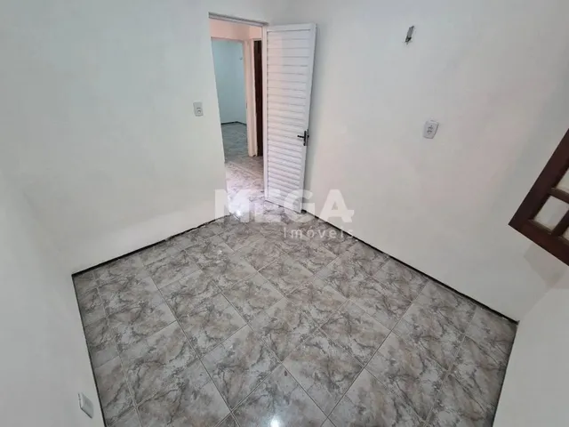 Imagem 10: Casa com 3 Quartos no Bairro Parque Dois Irmãos em Fortaleza, Ce