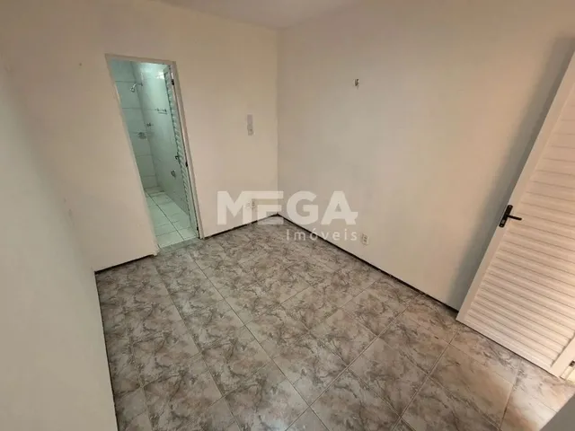 Imagem 5: Casa com 3 Quartos no Bairro Parque Dois Irmãos em Fortaleza, Ce