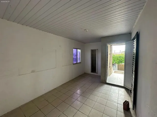 Imagem 5: Casa para Locação em Fortaleza, Monte Castelo, 2 Dormitórios, 1 Suíte, 1 Banheiro
