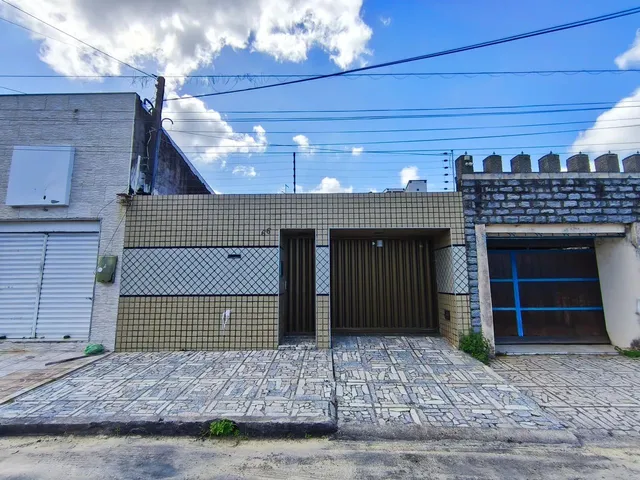 Imagem: Casa Duplex com Aprox. 279M² de Área Construída