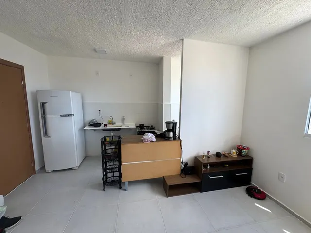 Imagem: O apartamento possui 2 Dormitórios, 1 Banheiro, 1 Vaga na