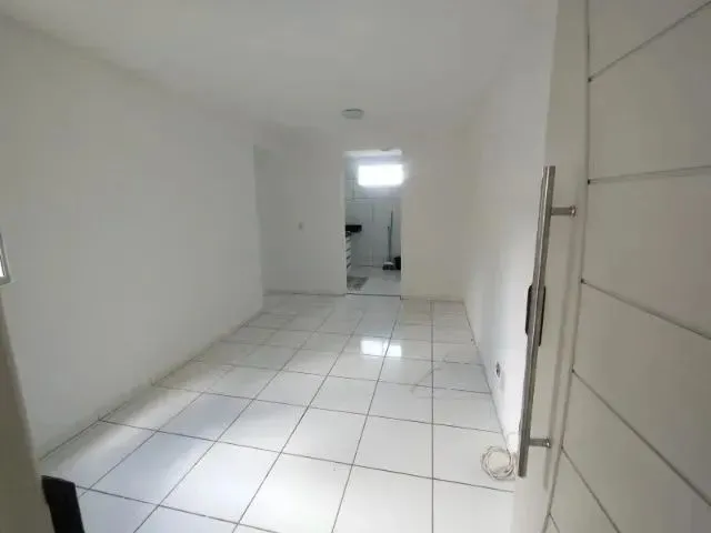 Imagem 4: Alugo Bosque das Casuarinas 2º Andar - Nascente