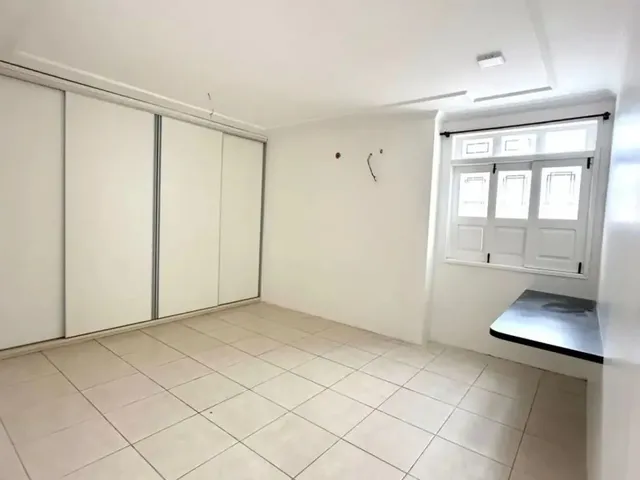 Imagem 2: Casa para Locação em Rua Pública, Mangabeiras, Maceió, Al