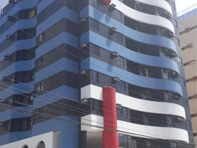 Imagem: O apartamento possui 3 Dormitórios, 1 Suíte, 3 Banheiros,