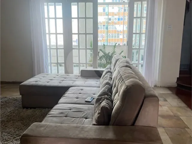 Imagem: O apartamento na cobertura possui 5 Dormitórios, 2