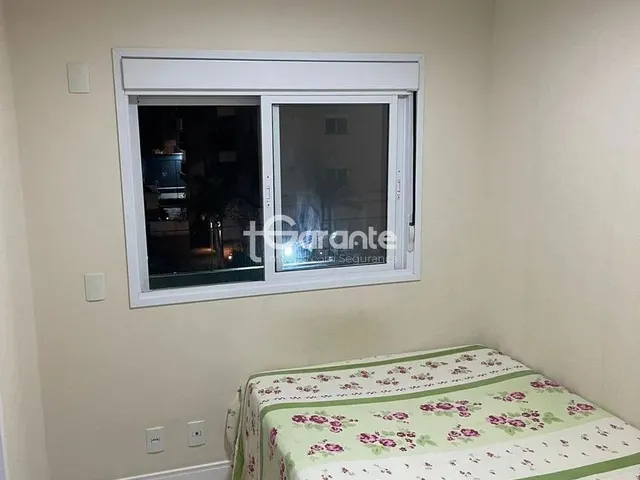 Imagem: O apartamento possui 3 Dormitórios, 3 Suítes, 1 Banheiro,