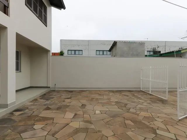Imagem 15: Casa com 3 Quartos para Alugar no Bairro Niterói com 121M²