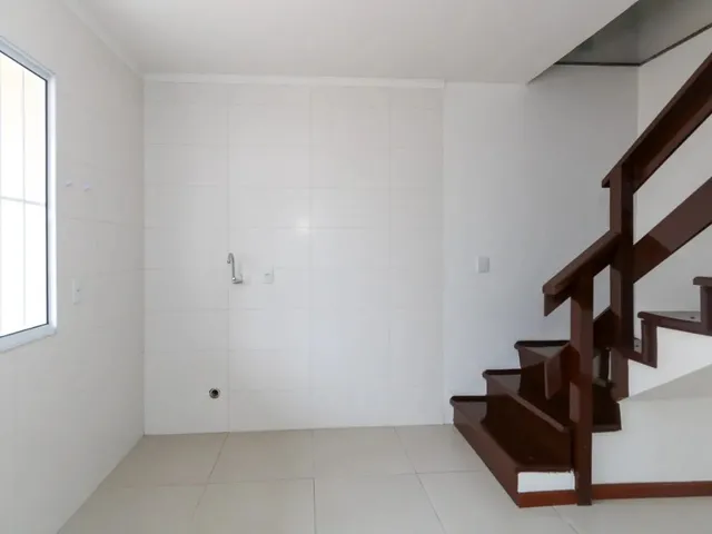 Imagem 2: Casa com 3 Quartos para Alugar no Bairro Niterói com 121M²
