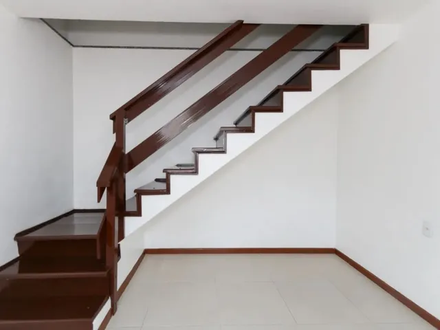 Imagem 4: Casa com 3 Quartos para Alugar no Bairro Niterói com 121M²