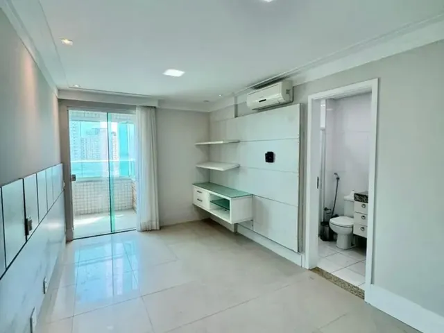 Imagem: O apartamento possui 3 Dormitórios, 5 Banheiros, 3 Vagas na
