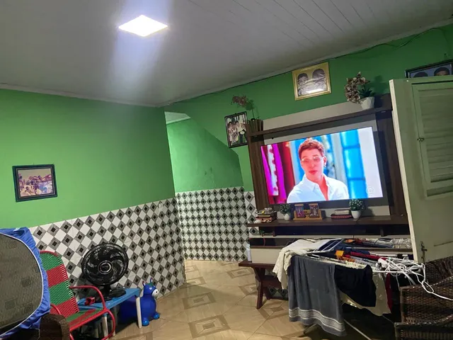 Imagem: Vende-Se Esta Casa