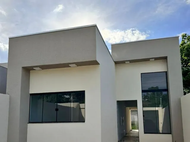 Imagem: A casa possui 2 Dormitórios, 2 Banheiros, 2 Vagas na