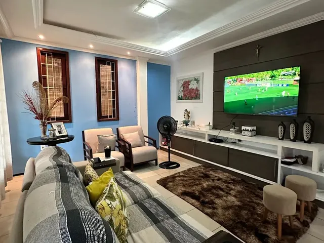 Imagem: Vendo Casa Duplex 5 Quartos e Piscina, Anil