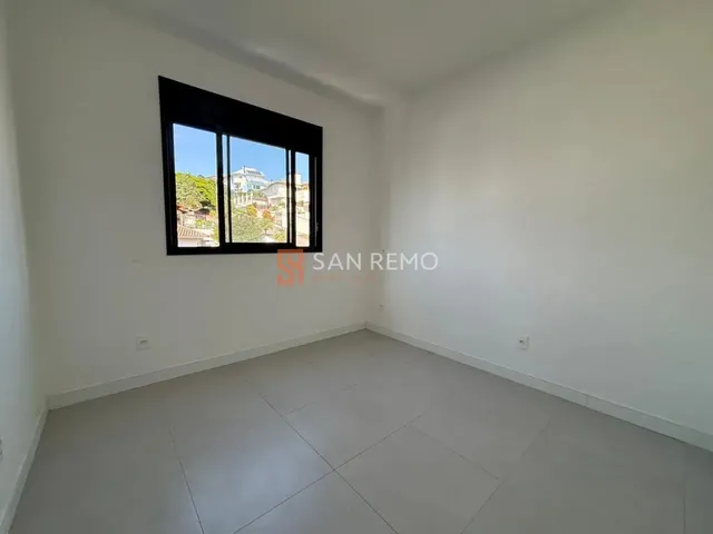 Imagem 10: Carvoeira Apartamento com 2 dormitórios