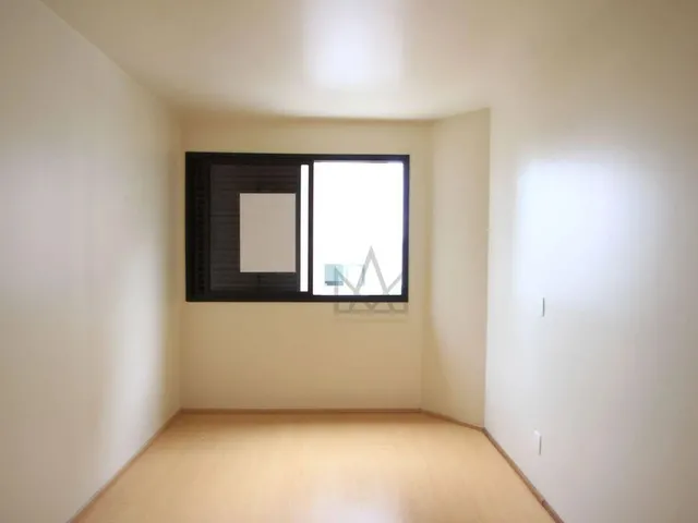 Imagem 2: Apartamento 3 Dormitórios Agronômica