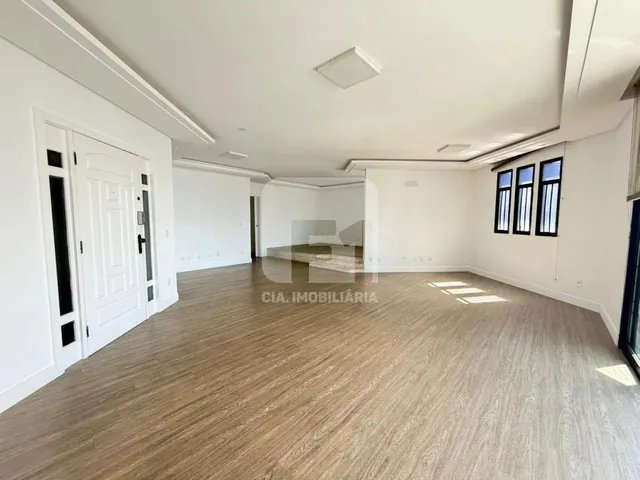 Imagem: Apartamento de 4 Dormitórios na Beira-Mar