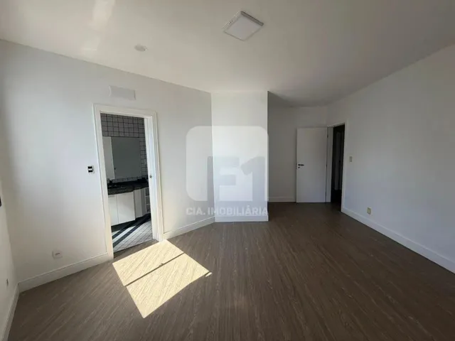 Imagem 10: Apartamento de 4 Dormitórios na Beira-Mar Norte