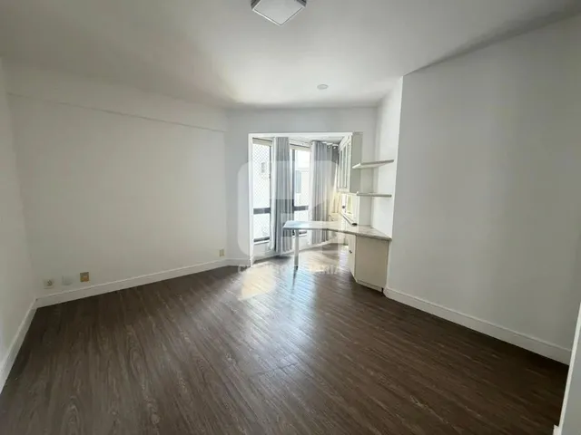 Imagem 13: Apartamento de 4 Dormitórios na Beira-Mar Norte