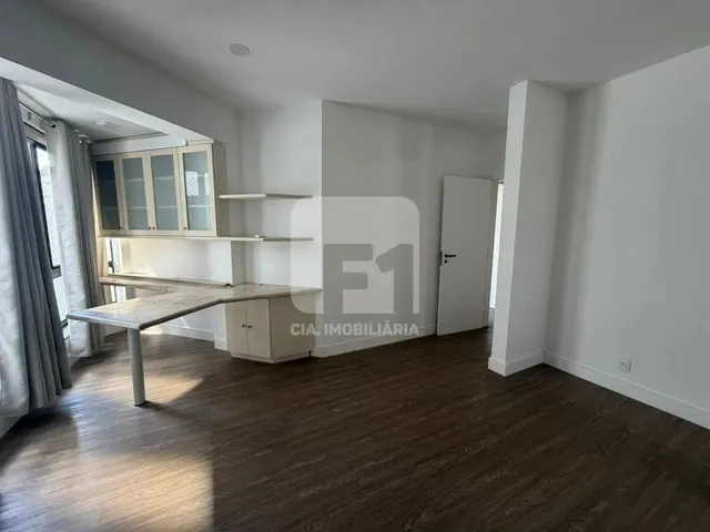 Imagem 14: Apartamento de 4 Dormitórios na Beira-Mar Norte