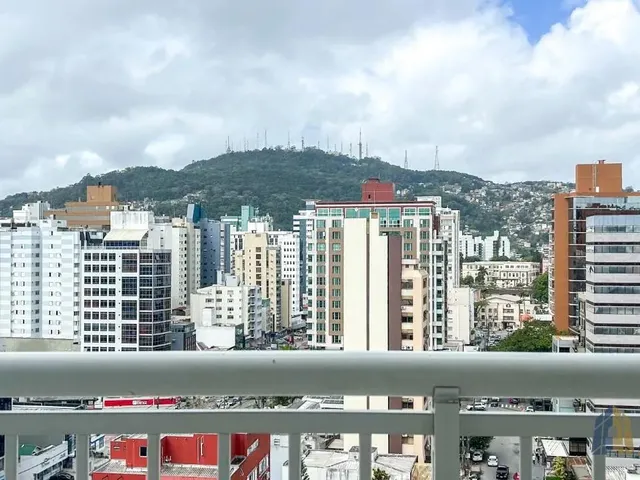 Imagem 3: Apartamento de Alto Padrão, Totalmente Mobiliado com Excelente Posição Solar e Uma
