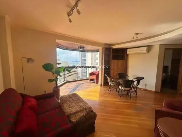 Imagem 10: Imóvel para Aluguel Tem 100 Metros Quadrados com 2 Quartos em Centro - Florianópolis