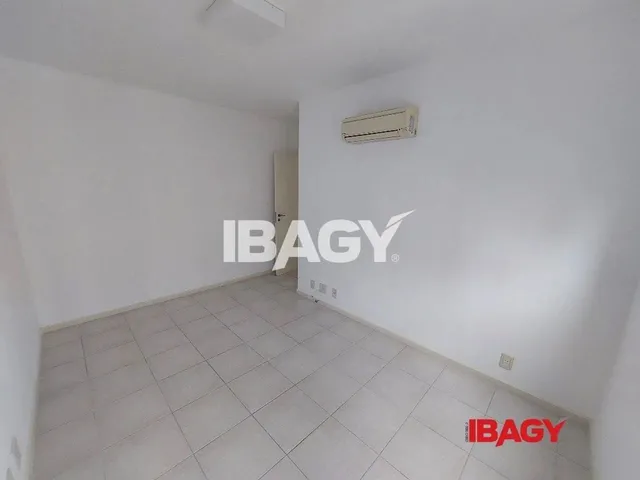 Imagem 2: Excelente Apartamento 3 Dormitório(S) em Agronômica - Florianópolis
