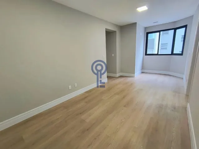 Imagem 3: Apartamento com 2 Dormitórios para Locação no Centro