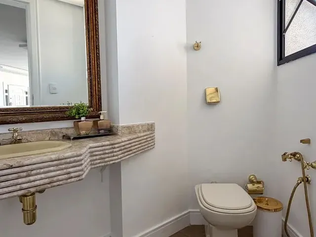Imagem 7: Apartamento para Alugar - 4 Quartos Sendo 3 Suítes - Agronômica