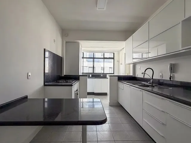 Imagem 13: Apartamento para Alugar - 4 Quartos Sendo 3 Suítes - Agronômica